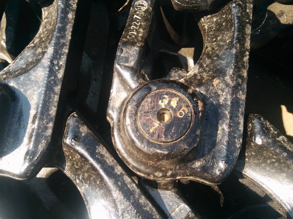 клеймо гусеницы Техтрона